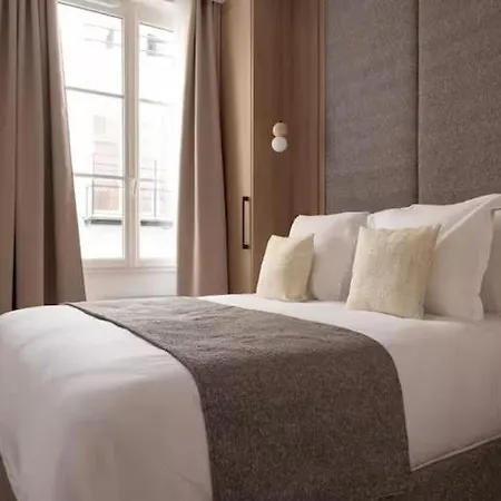 Superb Air Conditioned Le Marais Paris